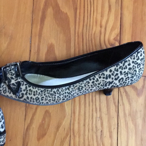 Animal print Low Heel Shoes - Picture 4 of 5